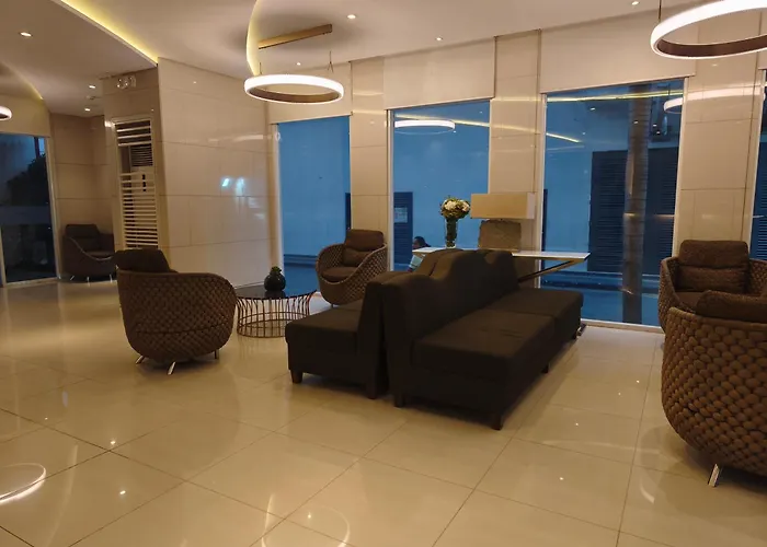 Netflix And Chill Ephra's Place 5* Manila